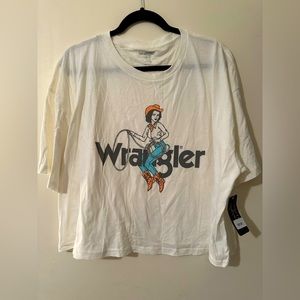 Buckle Wrangler Parker Boxy Cropped T-shirt, Size L